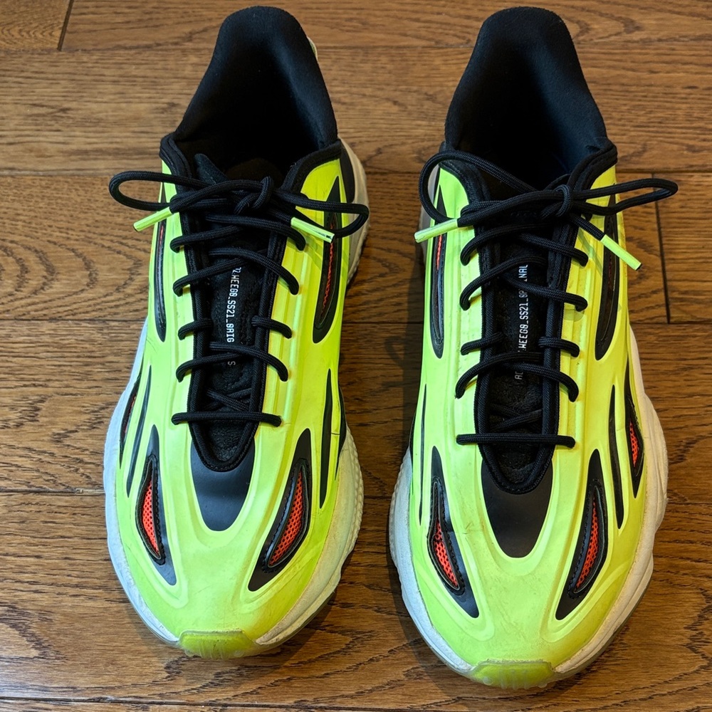 Adidas Original Ozweego Celox Solar Yellow Black Sneakers men size 10